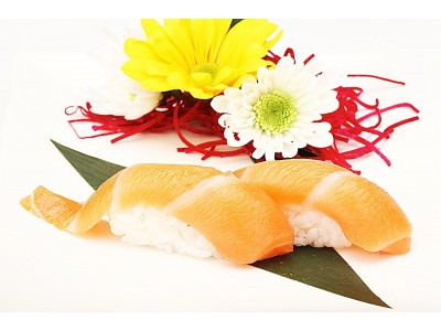 SALMON (Nigiri or Sashimi)